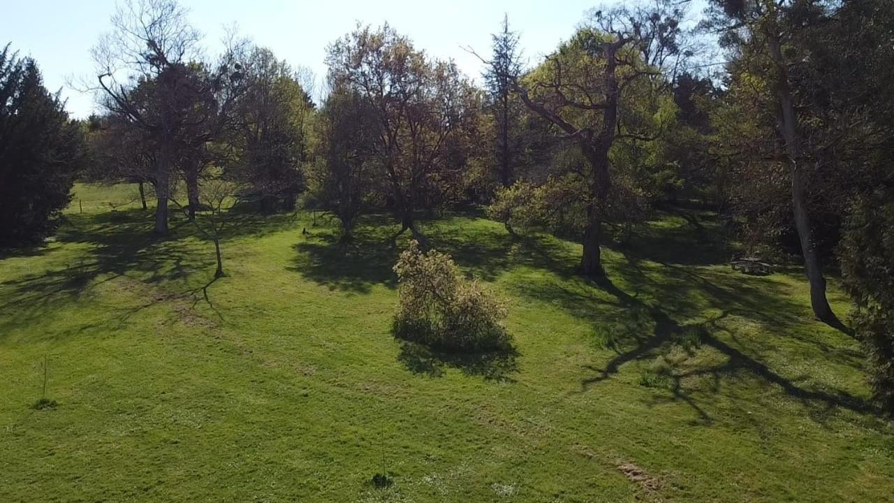 Gîte la grande racinaie Cre-sur-Loir Exterior foto